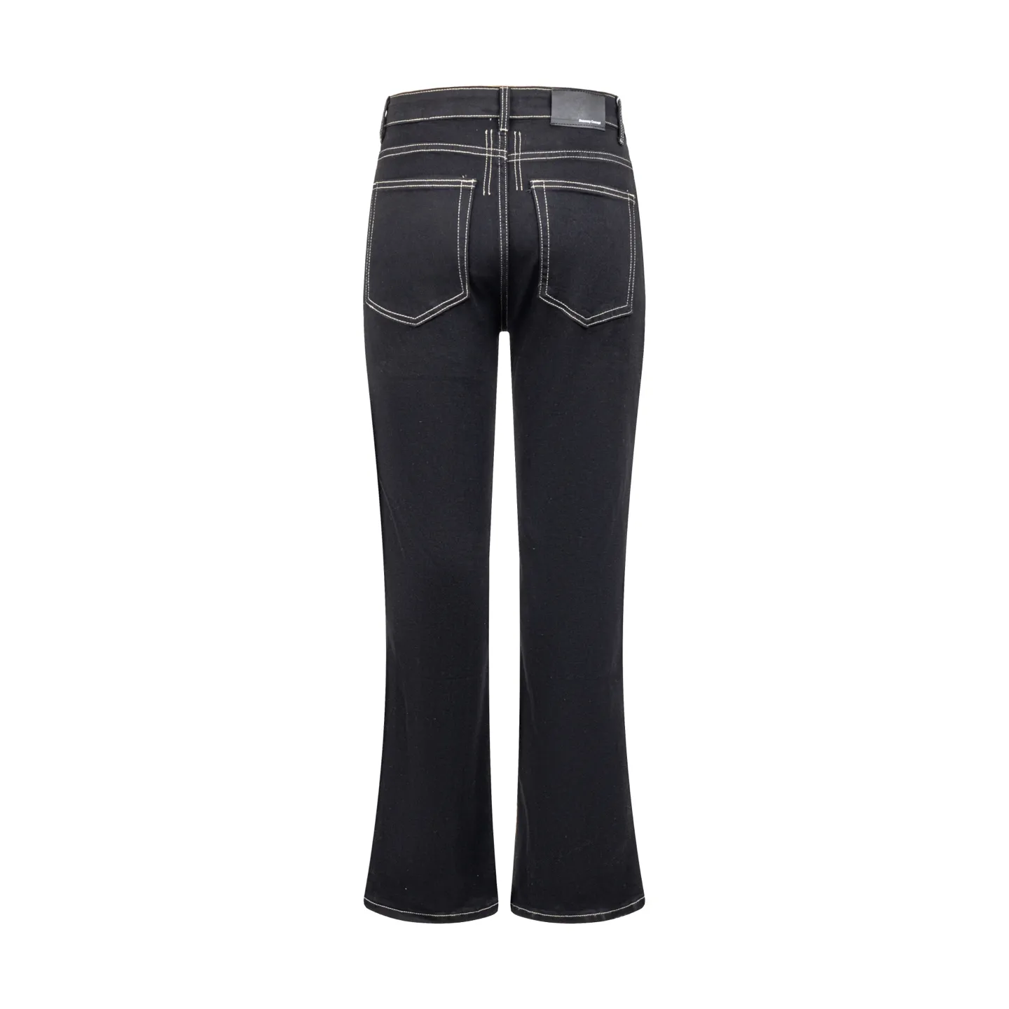 125 PURPLE BRAND 2026 New Arrival pure black couple style washed elastic micro-flared loose jeans. Styles with different wash textures are very friendly to people with thin legs and thick legs. The loose micro-flared version is very flattering to the leg shape. The timeless moderate length makes it easy to match casually. It has the basic styling foundation of various styles and is a must-have in the wardrobe! The fabric is stiff but also makes the upper body soft without losing texture. The washing process is even more perfect. It is a must-have item for everyone! ! ! Washed wheat, hang tag, pants label, three complete labels. Style number: # Color: Black Size: S M L XL